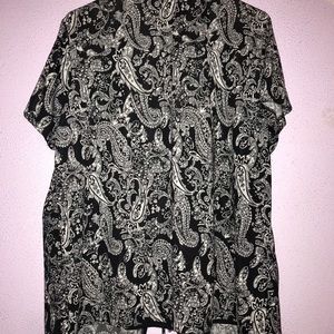 Paisley black and white shirt size 2x